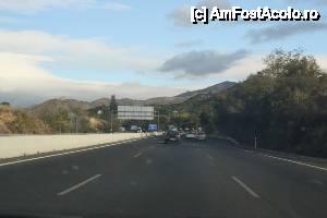 [P12] Și am intrat pe A-45, prima autostradă pe drumul spre Granada...  » foto by le_maitre
 - 
<span class="allrVoted glyphicon glyphicon-heart hidden" id="av487045"></span>
<a class="m-l-10 hidden" id="sv487045" onclick="voting_Foto_DelVot(,487045,9427)" role="button">șterge vot <span class="glyphicon glyphicon-remove"></span></a>
<a id="v9487045" class=" c-red"  onclick="voting_Foto_SetVot(487045)" role="button"><span class="glyphicon glyphicon-heart-empty"></span> <b>LIKE</b> = Votează poza</a> <img class="hidden"  id="f487045W9" src="/imagini/loader.gif" border="0" /><span class="AjErrMes hidden" id="e487045ErM"></span>