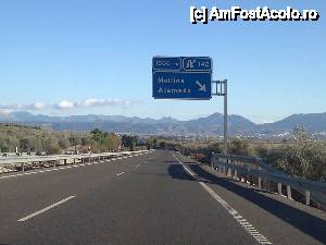 [P37] Între Sevilla și Malaga, pe A92.  » foto by le_maitre
 - 
<span class="allrVoted glyphicon glyphicon-heart hidden" id="av487070"></span>
<a class="m-l-10 hidden" id="sv487070" onclick="voting_Foto_DelVot(,487070,9427)" role="button">șterge vot <span class="glyphicon glyphicon-remove"></span></a>
<a id="v9487070" class=" c-red"  onclick="voting_Foto_SetVot(487070)" role="button"><span class="glyphicon glyphicon-heart-empty"></span> <b>LIKE</b> = Votează poza</a> <img class="hidden"  id="f487070W9" src="/imagini/loader.gif" border="0" /><span class="AjErrMes hidden" id="e487070ErM"></span>