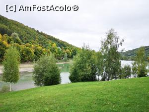 [P22] Priveliștea de la masa noastră » foto by crismis
 - 
<span class="allrVoted glyphicon glyphicon-heart hidden" id="av1214254"></span>
<a class="m-l-10 hidden" id="sv1214254" onclick="voting_Foto_DelVot(,1214254,9447)" role="button">șterge vot <span class="glyphicon glyphicon-remove"></span></a>
<a id="v91214254" class=" c-red"  onclick="voting_Foto_SetVot(1214254)" role="button"><span class="glyphicon glyphicon-heart-empty"></span> <b>LIKE</b> = Votează poza</a> <img class="hidden"  id="f1214254W9" src="/imagini/loader.gif" border="0" /><span class="AjErrMes hidden" id="e1214254ErM"></span>