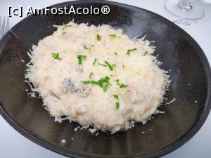 [P25] Risotto cu ciuperci de pădure; absolut delicios! » foto by crismis
 - 
<span class="allrVoted glyphicon glyphicon-heart hidden" id="av1214257"></span>
<a class="m-l-10 hidden" id="sv1214257" onclick="voting_Foto_DelVot(,1214257,9447)" role="button">șterge vot <span class="glyphicon glyphicon-remove"></span></a>
<a id="v91214257" class=" c-red"  onclick="voting_Foto_SetVot(1214257)" role="button"><span class="glyphicon glyphicon-heart-empty"></span> <b>LIKE</b> = Votează poza</a> <img class="hidden"  id="f1214257W9" src="/imagini/loader.gif" border="0" /><span class="AjErrMes hidden" id="e1214257ErM"></span>