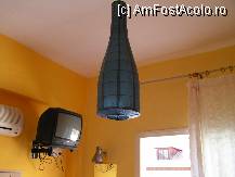 [P14] Lampa principala din camera » foto by ionescunic
 - 
<span class="allrVoted glyphicon glyphicon-heart hidden" id="av225846"></span>
<a class="m-l-10 hidden" id="sv225846" onclick="voting_Foto_DelVot(,225846,9448)" role="button">șterge vot <span class="glyphicon glyphicon-remove"></span></a>
<a id="v9225846" class=" c-red"  onclick="voting_Foto_SetVot(225846)" role="button"><span class="glyphicon glyphicon-heart-empty"></span> <b>LIKE</b> = Votează poza</a> <img class="hidden"  id="f225846W9" src="/imagini/loader.gif" border="0" /><span class="AjErrMes hidden" id="e225846ErM"></span>
