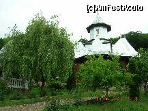 [P15] Biserica Sfîntul Ilie Neguleşti » foto by Qvadratvus
 - 
<span class="allrVoted glyphicon glyphicon-heart hidden" id="av209590"></span>
<a class="m-l-10 hidden" id="sv209590" onclick="voting_Foto_DelVot(,209590,9454)" role="button">șterge vot <span class="glyphicon glyphicon-remove"></span></a>
<a id="v9209590" class=" c-red"  onclick="voting_Foto_SetVot(209590)" role="button"><span class="glyphicon glyphicon-heart-empty"></span> <b>LIKE</b> = Votează poza</a> <img class="hidden"  id="f209590W9" src="/imagini/loader.gif" border="0" /><span class="AjErrMes hidden" id="e209590ErM"></span>