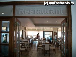 [P03] restaurantul (la inceputul pranzului)  » foto by loreley
 - 
<span class="allrVoted glyphicon glyphicon-heart hidden" id="av443089"></span>
<a class="m-l-10 hidden" id="sv443089" onclick="voting_Foto_DelVot(,443089,9512)" role="button">șterge vot <span class="glyphicon glyphicon-remove"></span></a>
<a id="v9443089" class=" c-red"  onclick="voting_Foto_SetVot(443089)" role="button"><span class="glyphicon glyphicon-heart-empty"></span> <b>LIKE</b> = Votează poza</a> <img class="hidden"  id="f443089W9" src="/imagini/loader.gif" border="0" /><span class="AjErrMes hidden" id="e443089ErM"></span>
