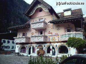 [P14] Arhitectura tipic Ladina la hotelul Gran Chalet » foto by claudiu 71
 - 
<span class="allrVoted glyphicon glyphicon-heart hidden" id="av626141"></span>
<a class="m-l-10 hidden" id="sv626141" onclick="voting_Foto_DelVot(,626141,9550)" role="button">șterge vot <span class="glyphicon glyphicon-remove"></span></a>
<a id="v9626141" class=" c-red"  onclick="voting_Foto_SetVot(626141)" role="button"><span class="glyphicon glyphicon-heart-empty"></span> <b>LIKE</b> = Votează poza</a> <img class="hidden"  id="f626141W9" src="/imagini/loader.gif" border="0" /><span class="AjErrMes hidden" id="e626141ErM"></span>