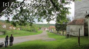 [P31] Așteptându-l pe dl. Wagner, la Bunești » foto by crismis
 - 
<span class="allrVoted glyphicon glyphicon-heart hidden" id="av736464"></span>
<a class="m-l-10 hidden" id="sv736464" onclick="voting_Foto_DelVot(,736464,9553)" role="button">șterge vot <span class="glyphicon glyphicon-remove"></span></a>
<a id="v9736464" class=" c-red"  onclick="voting_Foto_SetVot(736464)" role="button"><span class="glyphicon glyphicon-heart-empty"></span> <b>LIKE</b> = Votează poza</a> <img class="hidden"  id="f736464W9" src="/imagini/loader.gif" border="0" /><span class="AjErrMes hidden" id="e736464ErM"></span>