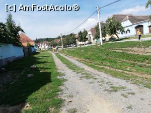 [P17] <strong>Descoperă zona Viscri - la plimbare prin sat</strong> » foto by ⭐ValentinB_88⭐
 - 
<span class="allrVoted glyphicon glyphicon-heart hidden" id="av1319569"></span>
<a class="m-l-10 hidden" id="sv1319569" onclick="voting_Foto_DelVot(,1319569,9553)" role="button">șterge vot <span class="glyphicon glyphicon-remove"></span></a>
<a id="v91319569" class=" c-red"  onclick="voting_Foto_SetVot(1319569)" role="button"><span class="glyphicon glyphicon-heart-empty"></span> <b>LIKE</b> = Votează poza</a> <img class="hidden"  id="f1319569W9" src="/imagini/loader.gif" border="0" /><span class="AjErrMes hidden" id="e1319569ErM"></span>