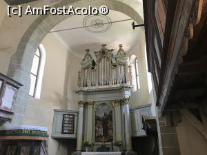[P25] Biserica, Viscri » foto by krisstinna
 - 
<span class="allrVoted glyphicon glyphicon-heart hidden" id="av919588"></span>
<a class="m-l-10 hidden" id="sv919588" onclick="voting_Foto_DelVot(,919588,9553)" role="button">șterge vot <span class="glyphicon glyphicon-remove"></span></a>
<a id="v9919588" class=" c-red"  onclick="voting_Foto_SetVot(919588)" role="button"><span class="glyphicon glyphicon-heart-empty"></span> <b>LIKE</b> = Votează poza</a> <img class="hidden"  id="f919588W9" src="/imagini/loader.gif" border="0" /><span class="AjErrMes hidden" id="e919588ErM"></span>
