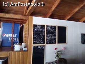 [P02] Meniul afisat pentru ziua respectiva. In stanga-jos se vede un colt din frigiderul cu prajituri » foto by dorinakiss
 - 
<span class="allrVoted glyphicon glyphicon-heart hidden" id="av996927"></span>
<a class="m-l-10 hidden" id="sv996927" onclick="voting_Foto_DelVot(,996927,9590)" role="button">șterge vot <span class="glyphicon glyphicon-remove"></span></a>
<a id="v9996927" class=" c-red"  onclick="voting_Foto_SetVot(996927)" role="button"><span class="glyphicon glyphicon-heart-empty"></span> <b>LIKE</b> = Votează poza</a> <img class="hidden"  id="f996927W9" src="/imagini/loader.gif" border="0" /><span class="AjErrMes hidden" id="e996927ErM"></span>