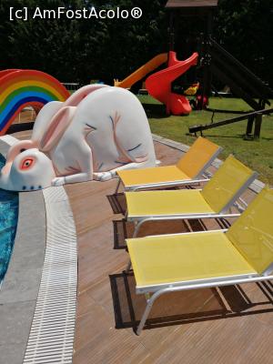 [P41] La una dintre piscinele de copii mici!  » foto by toni80
 - 
<span class="allrVoted glyphicon glyphicon-heart hidden" id="av1099347"></span>
<a class="m-l-10 hidden" id="sv1099347" onclick="voting_Foto_DelVot(,1099347,9610)" role="button">șterge vot <span class="glyphicon glyphicon-remove"></span></a>
<a id="v91099347" class=" c-red"  onclick="voting_Foto_SetVot(1099347)" role="button"><span class="glyphicon glyphicon-heart-empty"></span> <b>LIKE</b> = Votează poza</a> <img class="hidden"  id="f1099347W9" src="/imagini/loader.gif" border="0" /><span class="AjErrMes hidden" id="e1099347ErM"></span>