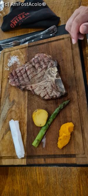 [P22] Tbone steak » foto by arub
 - 
<span class="allrVoted glyphicon glyphicon-heart hidden" id="av1232887"></span>
<a class="m-l-10 hidden" id="sv1232887" onclick="voting_Foto_DelVot(,1232887,9610)" role="button">șterge vot <span class="glyphicon glyphicon-remove"></span></a>
<a id="v91232887" class=" c-red"  onclick="voting_Foto_SetVot(1232887)" role="button"><span class="glyphicon glyphicon-heart-empty"></span> <b>LIKE</b> = Votează poza</a> <img class="hidden"  id="f1232887W9" src="/imagini/loader.gif" border="0" /><span class="AjErrMes hidden" id="e1232887ErM"></span>