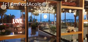 [P19] Vedere din restaurantul de carne » foto by clau_pisi22
 - 
<span class="allrVoted glyphicon glyphicon-heart hidden" id="av1087938"></span>
<a class="m-l-10 hidden" id="sv1087938" onclick="voting_Foto_DelVot(,1087938,9610)" role="button">șterge vot <span class="glyphicon glyphicon-remove"></span></a>
<a id="v91087938" class=" c-red"  onclick="voting_Foto_SetVot(1087938)" role="button"><span class="glyphicon glyphicon-heart-empty"></span> <b>LIKE</b> = Votează poza</a> <img class="hidden"  id="f1087938W9" src="/imagini/loader.gif" border="0" /><span class="AjErrMes hidden" id="e1087938ErM"></span>