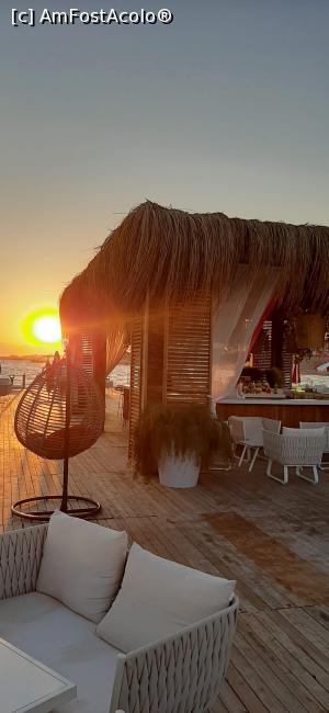 [P20] Apus de soare pe ponton. » foto by moraru marian
 - 
<span class="allrVoted glyphicon glyphicon-heart hidden" id="av1182495"></span>
<a class="m-l-10 hidden" id="sv1182495" onclick="voting_Foto_DelVot(,1182495,9610)" role="button">șterge vot <span class="glyphicon glyphicon-remove"></span></a>
<a id="v91182495" class=" c-red"  onclick="voting_Foto_SetVot(1182495)" role="button"><span class="glyphicon glyphicon-heart-empty"></span> <b>LIKE</b> = Votează poza</a> <img class="hidden"  id="f1182495W9" src="/imagini/loader.gif" border="0" /><span class="AjErrMes hidden" id="e1182495ErM"></span>