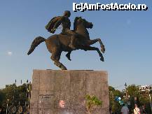 [P24] Statuia lui Alexandru Macedon aflata in portul Salonic la vreo 300 m de la Turnul Alb » foto by ar_florin
 - 
<span class="allrVoted glyphicon glyphicon-heart hidden" id="av233556"></span>
<a class="m-l-10 hidden" id="sv233556" onclick="voting_Foto_DelVot(,233556,9612)" role="button">șterge vot <span class="glyphicon glyphicon-remove"></span></a>
<a id="v9233556" class=" c-red"  onclick="voting_Foto_SetVot(233556)" role="button"><span class="glyphicon glyphicon-heart-empty"></span> <b>LIKE</b> = Votează poza</a> <img class="hidden"  id="f233556W9" src="/imagini/loader.gif" border="0" /><span class="AjErrMes hidden" id="e233556ErM"></span>