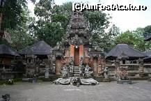 [P09] Ubud - o parte din palatul regal » foto by Pami*
 - 
<span class="allrVoted glyphicon glyphicon-heart hidden" id="av232874"></span>
<a class="m-l-10 hidden" id="sv232874" onclick="voting_Foto_DelVot(,232874,9617)" role="button">șterge vot <span class="glyphicon glyphicon-remove"></span></a>
<a id="v9232874" class=" c-red"  onclick="voting_Foto_SetVot(232874)" role="button"><span class="glyphicon glyphicon-heart-empty"></span> <b>LIKE</b> = Votează poza</a> <img class="hidden"  id="f232874W9" src="/imagini/loader.gif" border="0" /><span class="AjErrMes hidden" id="e232874ErM"></span>