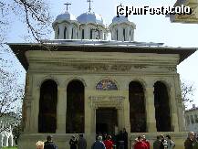 [P06] Manastirea Caldarusani - Biserica mare. » foto by iulianic
 - 
<span class="allrVoted glyphicon glyphicon-heart hidden" id="av234561"></span>
<a class="m-l-10 hidden" id="sv234561" onclick="voting_Foto_DelVot(,234561,9639)" role="button">șterge vot <span class="glyphicon glyphicon-remove"></span></a>
<a id="v9234561" class=" c-red"  onclick="voting_Foto_SetVot(234561)" role="button"><span class="glyphicon glyphicon-heart-empty"></span> <b>LIKE</b> = Votează poza</a> <img class="hidden"  id="f234561W9" src="/imagini/loader.gif" border="0" /><span class="AjErrMes hidden" id="e234561ErM"></span>