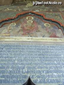 [P09] Manastirea Caldarusani, biserica, detaliu pisanie. » foto by andrei44*
 - 
<span class="allrVoted glyphicon glyphicon-heart hidden" id="av306332"></span>
<a class="m-l-10 hidden" id="sv306332" onclick="voting_Foto_DelVot(,306332,9639)" role="button">șterge vot <span class="glyphicon glyphicon-remove"></span></a>
<a id="v9306332" class=" c-red"  onclick="voting_Foto_SetVot(306332)" role="button"><span class="glyphicon glyphicon-heart-empty"></span> <b>LIKE</b> = Votează poza</a> <img class="hidden"  id="f306332W9" src="/imagini/loader.gif" border="0" /><span class="AjErrMes hidden" id="e306332ErM"></span>