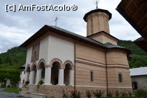 [P02] Biserica Adormirea Maicii Domnului » foto by AZE
 - 
<span class="allrVoted glyphicon glyphicon-heart hidden" id="av954970"></span>
<a class="m-l-10 hidden" id="sv954970" onclick="voting_Foto_DelVot(,954970,9640)" role="button">șterge vot <span class="glyphicon glyphicon-remove"></span></a>
<a id="v9954970" class=" c-red"  onclick="voting_Foto_SetVot(954970)" role="button"><span class="glyphicon glyphicon-heart-empty"></span> <b>LIKE</b> = Votează poza</a> <img class="hidden"  id="f954970W9" src="/imagini/loader.gif" border="0" /><span class="AjErrMes hidden" id="e954970ErM"></span>