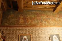 [P16] Frescă reprezentând scena când Manole se roagă lui Dumneeu să trimită o furtună în calea Anei, pentru a o împiedica să ajungă prima la mănăstire. » foto by Costi
 - 
<span class="allrVoted glyphicon glyphicon-heart hidden" id="av150240"></span>
<a class="m-l-10 hidden" id="sv150240" onclick="voting_Foto_DelVot(,150240,9642)" role="button">șterge vot <span class="glyphicon glyphicon-remove"></span></a>
<a id="v9150240" class=" c-red"  onclick="voting_Foto_SetVot(150240)" role="button"><span class="glyphicon glyphicon-heart-empty"></span> <b>LIKE</b> = Votează poza</a> <img class="hidden"  id="f150240W9" src="/imagini/loader.gif" border="0" /><span class="AjErrMes hidden" id="e150240ErM"></span>
