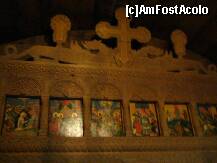 [P18] Sfanta Manastire dintr-un lemn, jud. Valcea, Biserica dintr-un lemn, detaliu catapeteasma » foto by magdalena
 - 
<span class="allrVoted glyphicon glyphicon-heart hidden" id="av171515"></span>
<a class="m-l-10 hidden" id="sv171515" onclick="voting_Foto_DelVot(,171515,9645)" role="button">șterge vot <span class="glyphicon glyphicon-remove"></span></a>
<a id="v9171515" class=" c-red"  onclick="voting_Foto_SetVot(171515)" role="button"><span class="glyphicon glyphicon-heart-empty"></span> <b>LIKE</b> = Votează poza</a> <img class="hidden"  id="f171515W9" src="/imagini/loader.gif" border="0" /><span class="AjErrMes hidden" id="e171515ErM"></span>