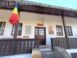 [P19] Casa memorială Arhim. Dr. Chesarie Gheorghescu. » foto by tata123 🔱
 - 
<span class="allrVoted glyphicon glyphicon-heart hidden" id="av1354525"></span>
<a class="m-l-10 hidden" id="sv1354525" onclick="voting_Foto_DelVot(,1354525,9645)" role="button">șterge vot <span class="glyphicon glyphicon-remove"></span></a>
<a id="v91354525" class=" c-red"  onclick="voting_Foto_SetVot(1354525)" role="button"><span class="glyphicon glyphicon-heart-empty"></span> <b>LIKE</b> = Votează poza</a> <img class="hidden"  id="f1354525W9" src="/imagini/loader.gif" border="0" /><span class="AjErrMes hidden" id="e1354525ErM"></span>