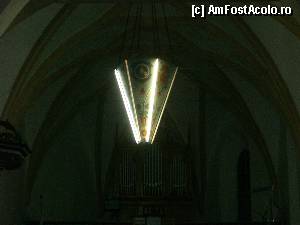[P14] Candelabru din lemn pictat pe fond albastru cu motive florale » foto by adry24
 - 
<span class="allrVoted glyphicon glyphicon-heart hidden" id="av383926"></span>
<a class="m-l-10 hidden" id="sv383926" onclick="voting_Foto_DelVot(,383926,9653)" role="button">șterge vot <span class="glyphicon glyphicon-remove"></span></a>
<a id="v9383926" class=" c-red"  onclick="voting_Foto_SetVot(383926)" role="button"><span class="glyphicon glyphicon-heart-empty"></span> <b>LIKE</b> = Votează poza</a> <img class="hidden"  id="f383926W9" src="/imagini/loader.gif" border="0" /><span class="AjErrMes hidden" id="e383926ErM"></span>