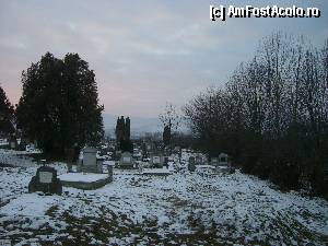 [P05] In spatele cetatii se afla cimitirul unitarian » foto by adry24
 - 
<span class="allrVoted glyphicon glyphicon-heart hidden" id="av383917"></span>
<a class="m-l-10 hidden" id="sv383917" onclick="voting_Foto_DelVot(,383917,9653)" role="button">șterge vot <span class="glyphicon glyphicon-remove"></span></a>
<a id="v9383917" class=" c-red"  onclick="voting_Foto_SetVot(383917)" role="button"><span class="glyphicon glyphicon-heart-empty"></span> <b>LIKE</b> = Votează poza</a> <img class="hidden"  id="f383917W9" src="/imagini/loader.gif" border="0" /><span class="AjErrMes hidden" id="e383917ErM"></span>