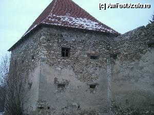 [P07] Bastionul din nord-vest (reabilitat), vazut din spatele cetatii » foto by adry24
 - 
<span class="allrVoted glyphicon glyphicon-heart hidden" id="av383919"></span>
<a class="m-l-10 hidden" id="sv383919" onclick="voting_Foto_DelVot(,383919,9653)" role="button">șterge vot <span class="glyphicon glyphicon-remove"></span></a>
<a id="v9383919" class=" c-red"  onclick="voting_Foto_SetVot(383919)" role="button"><span class="glyphicon glyphicon-heart-empty"></span> <b>LIKE</b> = Votează poza</a> <img class="hidden"  id="f383919W9" src="/imagini/loader.gif" border="0" /><span class="AjErrMes hidden" id="e383919ErM"></span>