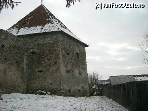 [P09] Acelasi bastion vazut din fata cetatii » foto by adry24
 - 
<span class="allrVoted glyphicon glyphicon-heart hidden" id="av383921"></span>
<a class="m-l-10 hidden" id="sv383921" onclick="voting_Foto_DelVot(,383921,9653)" role="button">șterge vot <span class="glyphicon glyphicon-remove"></span></a>
<a id="v9383921" class=" c-red"  onclick="voting_Foto_SetVot(383921)" role="button"><span class="glyphicon glyphicon-heart-empty"></span> <b>LIKE</b> = Votează poza</a> <img class="hidden"  id="f383921W9" src="/imagini/loader.gif" border="0" /><span class="AjErrMes hidden" id="e383921ErM"></span>