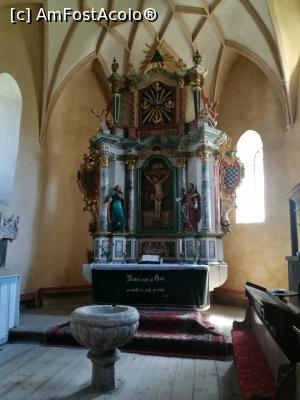 [P14] Biserica evanghelică Valea Viilor (interior)  » foto by crismis
 - 
<span class="allrVoted glyphicon glyphicon-heart hidden" id="av976146"></span>
<a class="m-l-10 hidden" id="sv976146" onclick="voting_Foto_DelVot(,976146,9653)" role="button">șterge vot <span class="glyphicon glyphicon-remove"></span></a>
<a id="v9976146" class=" c-red"  onclick="voting_Foto_SetVot(976146)" role="button"><span class="glyphicon glyphicon-heart-empty"></span> <b>LIKE</b> = Votează poza</a> <img class="hidden"  id="f976146W9" src="/imagini/loader.gif" border="0" /><span class="AjErrMes hidden" id="e976146ErM"></span>