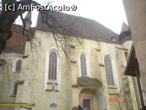 [P04] intrarea in biserica Biertan » foto by Denisa13
 - 
<span class="allrVoted glyphicon glyphicon-heart hidden" id="av846487"></span>
<a class="m-l-10 hidden" id="sv846487" onclick="voting_Foto_DelVot(,846487,9653)" role="button">șterge vot <span class="glyphicon glyphicon-remove"></span></a>
<a id="v9846487" class=" c-red"  onclick="voting_Foto_SetVot(846487)" role="button"><span class="glyphicon glyphicon-heart-empty"></span> <b>LIKE</b> = Votează poza</a> <img class="hidden"  id="f846487W9" src="/imagini/loader.gif" border="0" /><span class="AjErrMes hidden" id="e846487ErM"></span>