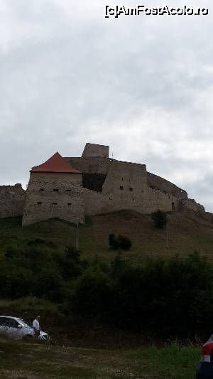 [P03] Cetatea Rupea din exterior » foto by ccbg*
 - 
<span class="allrVoted glyphicon glyphicon-heart hidden" id="av693192"></span>
<a class="m-l-10 hidden" id="sv693192" onclick="voting_Foto_DelVot(,693192,9653)" role="button">șterge vot <span class="glyphicon glyphicon-remove"></span></a>
<a id="v9693192" class=" c-red"  onclick="voting_Foto_SetVot(693192)" role="button"><span class="glyphicon glyphicon-heart-empty"></span> <b>LIKE</b> = Votează poza</a> <img class="hidden"  id="f693192W9" src="/imagini/loader.gif" border="0" /><span class="AjErrMes hidden" id="e693192ErM"></span>