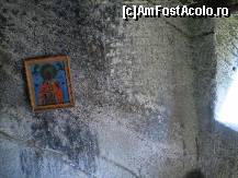 [P26] Într-o chilie săpată în stâncă aici la Mânăstirea Turnu din Călimăneşti-Căciulata » foto by RobertCodescu
 - 
<span class="allrVoted glyphicon glyphicon-heart hidden" id="av267103"></span>
<a class="m-l-10 hidden" id="sv267103" onclick="voting_Foto_DelVot(,267103,9655)" role="button">șterge vot <span class="glyphicon glyphicon-remove"></span></a>
<a id="v9267103" class=" c-red"  onclick="voting_Foto_SetVot(267103)" role="button"><span class="glyphicon glyphicon-heart-empty"></span> <b>LIKE</b> = Votează poza</a> <img class="hidden"  id="f267103W9" src="/imagini/loader.gif" border="0" /><span class="AjErrMes hidden" id="e267103ErM"></span>