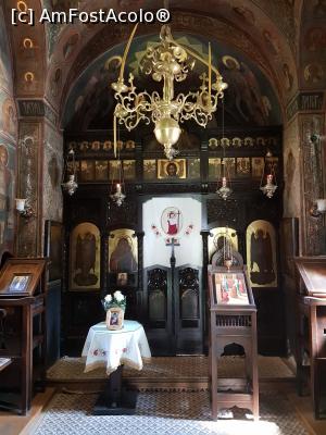 [P09] La loc de cinste, icoana reprezentand Intrarea in Biserica a Maicii Domnului » foto by iulian68
 - 
<span class="allrVoted glyphicon glyphicon-heart hidden" id="av1027523"></span>
<a class="m-l-10 hidden" id="sv1027523" onclick="voting_Foto_DelVot(,1027523,9655)" role="button">șterge vot <span class="glyphicon glyphicon-remove"></span></a>
<a id="v91027523" class=" c-red"  onclick="voting_Foto_SetVot(1027523)" role="button"><span class="glyphicon glyphicon-heart-empty"></span> <b>LIKE</b> = Votează poza</a> <img class="hidden"  id="f1027523W9" src="/imagini/loader.gif" border="0" /><span class="AjErrMes hidden" id="e1027523ErM"></span>