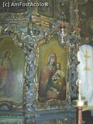 [P03] Mănăstirea Zamfira - Icoane pictate de Nicolae Grigorescu. » foto by iulianic
 - 
<span class="allrVoted glyphicon glyphicon-heart hidden" id="av1212672"></span>
<a class="m-l-10 hidden" id="sv1212672" onclick="voting_Foto_DelVot(,1212672,9671)" role="button">șterge vot <span class="glyphicon glyphicon-remove"></span></a>
<a id="v91212672" class=" c-red"  onclick="voting_Foto_SetVot(1212672)" role="button"><span class="glyphicon glyphicon-heart-empty"></span> <b>LIKE</b> = Votează poza</a> <img class="hidden"  id="f1212672W9" src="/imagini/loader.gif" border="0" /><span class="AjErrMes hidden" id="e1212672ErM"></span>