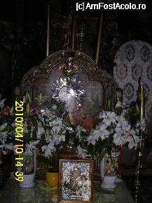 [P18] Manastirea Zamfira - vedere in interior, spre altar » foto by magdalena
 - 
<span class="allrVoted glyphicon glyphicon-heart hidden" id="av63724"></span>
<a class="m-l-10 hidden" id="sv63724" onclick="voting_Foto_DelVot(,63724,9671)" role="button">șterge vot <span class="glyphicon glyphicon-remove"></span></a>
<a id="v963724" class=" c-red"  onclick="voting_Foto_SetVot(63724)" role="button"><span class="glyphicon glyphicon-heart-empty"></span> <b>LIKE</b> = Votează poza</a> <img class="hidden"  id="f63724W9" src="/imagini/loader.gif" border="0" /><span class="AjErrMes hidden" id="e63724ErM"></span>