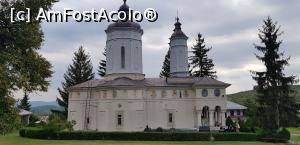 [P16] Biserica cea veche, cu hramul Marelui Mucenic Gheorghe.  » foto by iulian68
 - 
<span class="allrVoted glyphicon glyphicon-heart hidden" id="av1016426"></span>
<a class="m-l-10 hidden" id="sv1016426" onclick="voting_Foto_DelVot(,1016426,9673)" role="button">șterge vot <span class="glyphicon glyphicon-remove"></span></a>
<a id="v91016426" class=" c-red"  onclick="voting_Foto_SetVot(1016426)" role="button"><span class="glyphicon glyphicon-heart-empty"></span> <b>LIKE</b> = Votează poza</a> <img class="hidden"  id="f1016426W9" src="/imagini/loader.gif" border="0" /><span class="AjErrMes hidden" id="e1016426ErM"></span>