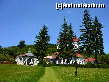 [P11] Mănăstirea Ciolanu, curtea Mănăstirii şi Biserica Mică » foto by magdalena
 - 
<span class="allrVoted glyphicon glyphicon-heart hidden" id="av282118"></span>
<a class="m-l-10 hidden" id="sv282118" onclick="voting_Foto_DelVot(,282118,9673)" role="button">șterge vot <span class="glyphicon glyphicon-remove"></span></a>
<a id="v9282118" class=" c-red"  onclick="voting_Foto_SetVot(282118)" role="button"><span class="glyphicon glyphicon-heart-empty"></span> <b>LIKE</b> = Votează poza</a> <img class="hidden"  id="f282118W9" src="/imagini/loader.gif" border="0" /><span class="AjErrMes hidden" id="e282118ErM"></span>