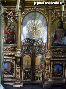 [P31] Mănăstirea Ciolanu, Poarta Împărătească din Biserica Mare » foto by magdalena
 - 
<span class="allrVoted glyphicon glyphicon-heart hidden" id="av282141"></span>
<a class="m-l-10 hidden" id="sv282141" onclick="voting_Foto_DelVot(,282141,9673)" role="button">șterge vot <span class="glyphicon glyphicon-remove"></span></a>
<a id="v9282141" class=" c-red"  onclick="voting_Foto_SetVot(282141)" role="button"><span class="glyphicon glyphicon-heart-empty"></span> <b>LIKE</b> = Votează poza</a> <img class="hidden"  id="f282141W9" src="/imagini/loader.gif" border="0" /><span class="AjErrMes hidden" id="e282141ErM"></span>