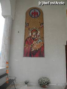 [P12] Icoana mozaic la intratrea in biserica noua » foto by silvia tudoran
 - 
<span class="allrVoted glyphicon glyphicon-heart hidden" id="av273060"></span>
<a class="m-l-10 hidden" id="sv273060" onclick="voting_Foto_DelVot(,273060,9680)" role="button">șterge vot <span class="glyphicon glyphicon-remove"></span></a>
<a id="v9273060" class=" c-red"  onclick="voting_Foto_SetVot(273060)" role="button"><span class="glyphicon glyphicon-heart-empty"></span> <b>LIKE</b> = Votează poza</a> <img class="hidden"  id="f273060W9" src="/imagini/loader.gif" border="0" /><span class="AjErrMes hidden" id="e273060ErM"></span>