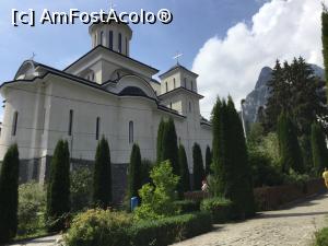 [P05] Manastirea Caraiman - biserica noua » foto by mishu
 - 
<span class="allrVoted glyphicon glyphicon-heart hidden" id="av1324970"></span>
<a class="m-l-10 hidden" id="sv1324970" onclick="voting_Foto_DelVot(,1324970,9680)" role="button">șterge vot <span class="glyphicon glyphicon-remove"></span></a>
<a id="v91324970" class=" c-red"  onclick="voting_Foto_SetVot(1324970)" role="button"><span class="glyphicon glyphicon-heart-empty"></span> <b>LIKE</b> = Votează poza</a> <img class="hidden"  id="f1324970W9" src="/imagini/loader.gif" border="0" /><span class="AjErrMes hidden" id="e1324970ErM"></span>