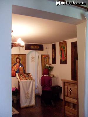 [P07] SINCA VECHE / Dupa Liturghie » foto by cri_zina
 - 
<span class="allrVoted glyphicon glyphicon-heart hidden" id="av349508"></span>
<a class="m-l-10 hidden" id="sv349508" onclick="voting_Foto_DelVot(,349508,9680)" role="button">șterge vot <span class="glyphicon glyphicon-remove"></span></a>
<a id="v9349508" class=" c-red"  onclick="voting_Foto_SetVot(349508)" role="button"><span class="glyphicon glyphicon-heart-empty"></span> <b>LIKE</b> = Votează poza</a> <img class="hidden"  id="f349508W9" src="/imagini/loader.gif" border="0" /><span class="AjErrMes hidden" id="e349508ErM"></span>
