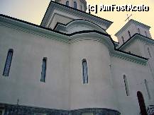 [P13] Mănăstirea Caraiman, Biserica Mare, simpla pe exterior... » foto by magdalena
 - 
<span class="allrVoted glyphicon glyphicon-heart hidden" id="av276520"></span>
<a class="m-l-10 hidden" id="sv276520" onclick="voting_Foto_DelVot(,276520,9680)" role="button">șterge vot <span class="glyphicon glyphicon-remove"></span></a>
<a id="v9276520" class=" c-red"  onclick="voting_Foto_SetVot(276520)" role="button"><span class="glyphicon glyphicon-heart-empty"></span> <b>LIKE</b> = Votează poza</a> <img class="hidden"  id="f276520W9" src="/imagini/loader.gif" border="0" /><span class="AjErrMes hidden" id="e276520ErM"></span>