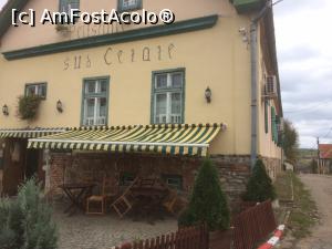 [P01] Cladirea restaurantului - in dreapta e drumul de acces catre parcare » foto by Trank
 - 
<span class="allrVoted glyphicon glyphicon-heart hidden" id="av803462"></span>
<a class="m-l-10 hidden" id="sv803462" onclick="voting_Foto_DelVot(,803462,9708)" role="button">șterge vot <span class="glyphicon glyphicon-remove"></span></a>
<a id="v9803462" class=" c-red"  onclick="voting_Foto_SetVot(803462)" role="button"><span class="glyphicon glyphicon-heart-empty"></span> <b>LIKE</b> = Votează poza</a> <img class="hidden"  id="f803462W9" src="/imagini/loader.gif" border="0" /><span class="AjErrMes hidden" id="e803462ErM"></span>