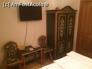[P04] camera - mobilier din lemn pictat » foto by Trank
 - 
<span class="allrVoted glyphicon glyphicon-heart hidden" id="av803465"></span>
<a class="m-l-10 hidden" id="sv803465" onclick="voting_Foto_DelVot(,803465,9708)" role="button">șterge vot <span class="glyphicon glyphicon-remove"></span></a>
<a id="v9803465" class=" c-red"  onclick="voting_Foto_SetVot(803465)" role="button"><span class="glyphicon glyphicon-heart-empty"></span> <b>LIKE</b> = Votează poza</a> <img class="hidden"  id="f803465W9" src="/imagini/loader.gif" border="0" /><span class="AjErrMes hidden" id="e803465ErM"></span>