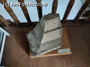 [P58] Alt fragment de piatră din mormântul lui Mircea. » foto by maryka
 - 
<span class="allrVoted glyphicon glyphicon-heart hidden" id="av1305708"></span>
<a class="m-l-10 hidden" id="sv1305708" onclick="voting_Foto_DelVot(,1305708,9713)" role="button">șterge vot <span class="glyphicon glyphicon-remove"></span></a>
<a id="v91305708" class=" c-red"  onclick="voting_Foto_SetVot(1305708)" role="button"><span class="glyphicon glyphicon-heart-empty"></span> <b>LIKE</b> = Votează poza</a> <img class="hidden"  id="f1305708W9" src="/imagini/loader.gif" border="0" /><span class="AjErrMes hidden" id="e1305708ErM"></span>