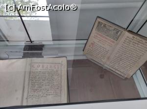 [P77] La muzeu-manuscrise vechi foarte importante. » foto by maryka
 - 
<span class="allrVoted glyphicon glyphicon-heart hidden" id="av1305727"></span>
<a class="m-l-10 hidden" id="sv1305727" onclick="voting_Foto_DelVot(,1305727,9713)" role="button">șterge vot <span class="glyphicon glyphicon-remove"></span></a>
<a id="v91305727" class=" c-red"  onclick="voting_Foto_SetVot(1305727)" role="button"><span class="glyphicon glyphicon-heart-empty"></span> <b>LIKE</b> = Votează poza</a> <img class="hidden"  id="f1305727W9" src="/imagini/loader.gif" border="0" /><span class="AjErrMes hidden" id="e1305727ErM"></span>