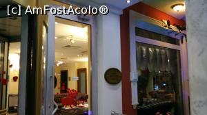 [P03] Pasha Palas Hotel- intrarea în hotel » foto by nicole33
 - 
<span class="allrVoted glyphicon glyphicon-heart hidden" id="av1136741"></span>
<a class="m-l-10 hidden" id="sv1136741" onclick="voting_Foto_DelVot(,1136741,9717)" role="button">șterge vot <span class="glyphicon glyphicon-remove"></span></a>
<a id="v91136741" class=" c-red"  onclick="voting_Foto_SetVot(1136741)" role="button"><span class="glyphicon glyphicon-heart-empty"></span> <b>LIKE</b> = Votează poza</a> <img class="hidden"  id="f1136741W9" src="/imagini/loader.gif" border="0" /><span class="AjErrMes hidden" id="e1136741ErM"></span>