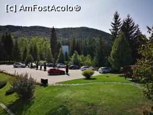 [P10] Hotel Clermont; vedere de pe terasa restaurantului spre parcare » foto by crismis
 - 
<span class="allrVoted glyphicon glyphicon-heart hidden" id="av1208892"></span>
<a class="m-l-10 hidden" id="sv1208892" onclick="voting_Foto_DelVot(,1208892,9740)" role="button">șterge vot <span class="glyphicon glyphicon-remove"></span></a>
<a id="v91208892" class=" c-red"  onclick="voting_Foto_SetVot(1208892)" role="button"><span class="glyphicon glyphicon-heart-empty"></span> <b>LIKE</b> = Votează poza</a> <img class="hidden"  id="f1208892W9" src="/imagini/loader.gif" border="0" /><span class="AjErrMes hidden" id="e1208892ErM"></span>