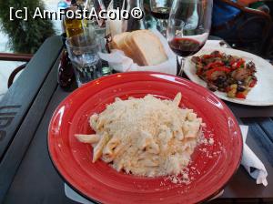 [P17] Penne carbonara, o porție uriașă! » foto by maryka
 - 
<span class="allrVoted glyphicon glyphicon-heart hidden" id="av1302486"></span>
<a class="m-l-10 hidden" id="sv1302486" onclick="voting_Foto_DelVot(,1302486,9747)" role="button">șterge vot <span class="glyphicon glyphicon-remove"></span></a>
<a id="v91302486" class=" c-red"  onclick="voting_Foto_SetVot(1302486)" role="button"><span class="glyphicon glyphicon-heart-empty"></span> <b>LIKE</b> = Votează poza</a> <img class="hidden"  id="f1302486W9" src="/imagini/loader.gif" border="0" /><span class="AjErrMes hidden" id="e1302486ErM"></span>