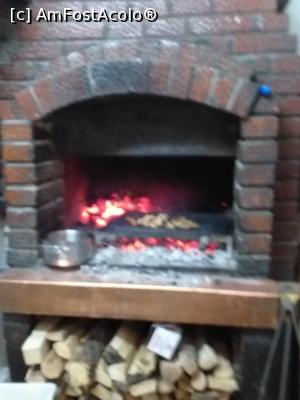 [P04] cuptor cu lemne, jaratec » foto by Yolanda
 - 
<span class="allrVoted glyphicon glyphicon-heart hidden" id="av1285565"></span>
<a class="m-l-10 hidden" id="sv1285565" onclick="voting_Foto_DelVot(,1285565,9747)" role="button">șterge vot <span class="glyphicon glyphicon-remove"></span></a>
<a id="v91285565" class=" c-red"  onclick="voting_Foto_SetVot(1285565)" role="button"><span class="glyphicon glyphicon-heart-empty"></span> <b>LIKE</b> = Votează poza</a> <img class="hidden"  id="f1285565W9" src="/imagini/loader.gif" border="0" /><span class="AjErrMes hidden" id="e1285565ErM"></span>